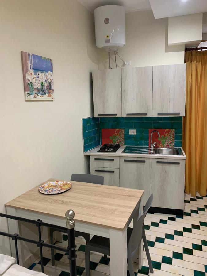 Vitrani'S House Apartments Cefalu Bagian luar foto